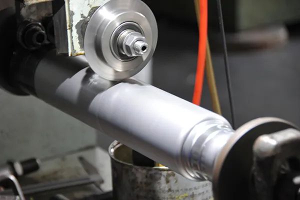 Bulk order assembly and final inspection of double wall flasks in a clean factory environment